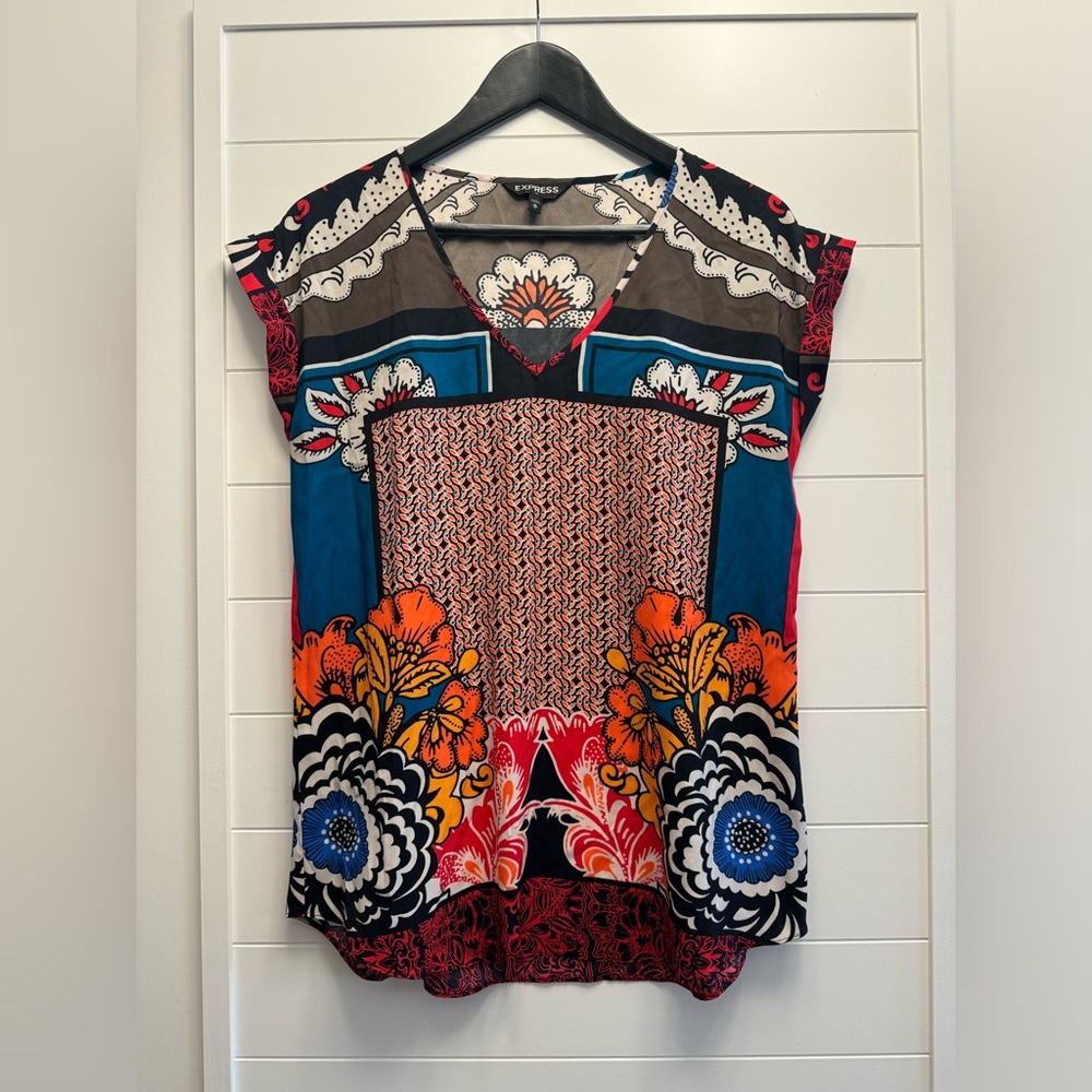 Express Top Women’s Size Medium